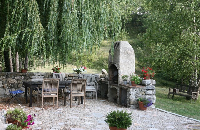 Provencal villa with pool in Coursegoules hostel close to Vence