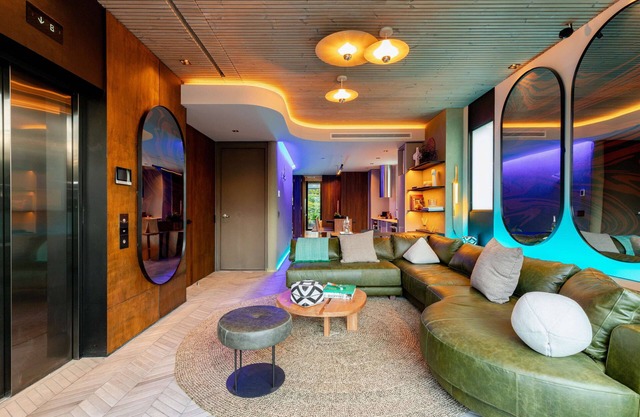 Provenza Bliss Jacuzzi AC Steam Shower