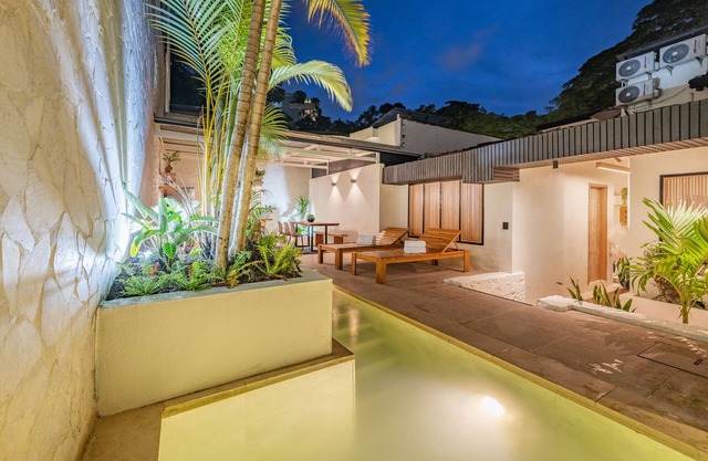 Provenza Luxury Residence by HOUSY HOST