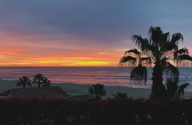Pueblo Bonito Sunset Beach