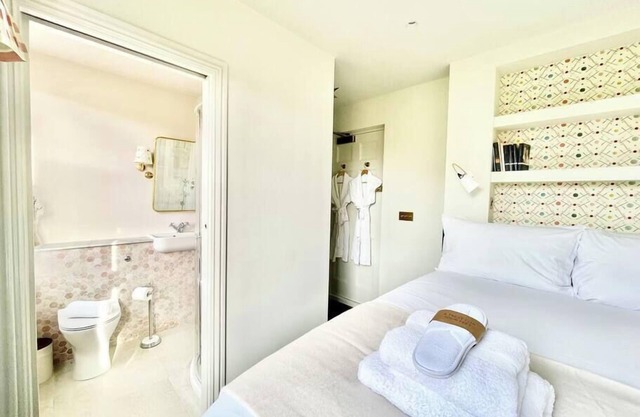 Pulteney Bridge Suites - Apartment 2A