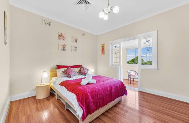 Puntey 3-Bedroom Comfortable Villa with Parking and Cooking Facilities