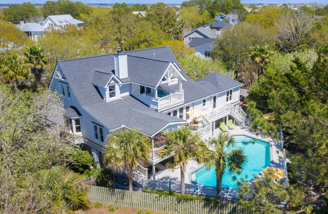Pura Vida Beach House On Beautiful Sullivans Island SC