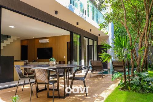 Qavi - Casa luxuosa em condomínio #Maxlife11