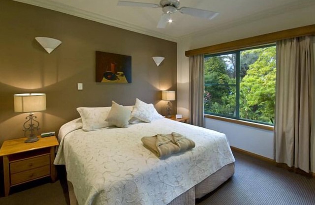Quaint Cottage In The Bush