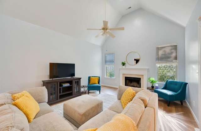 Quaint homey cottage style house in Harvest Alaba