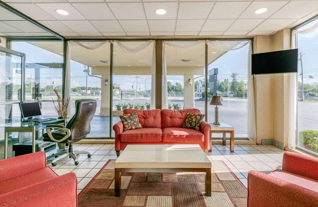 Quality Inn Manchester near Arnold AFB