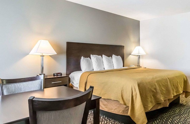 Quality Inn & Suites University/Airport