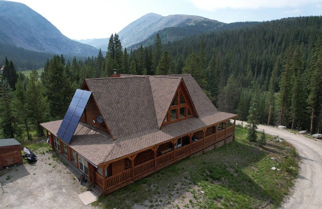 Quandary Peak Cabin Hideaway