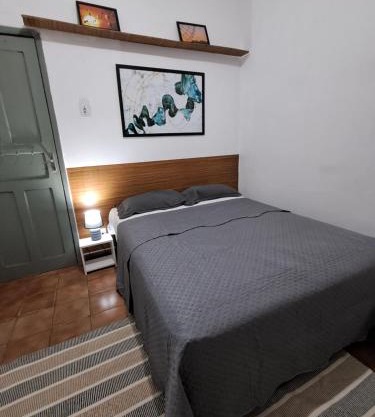 Quarto econômico 25 de agosto