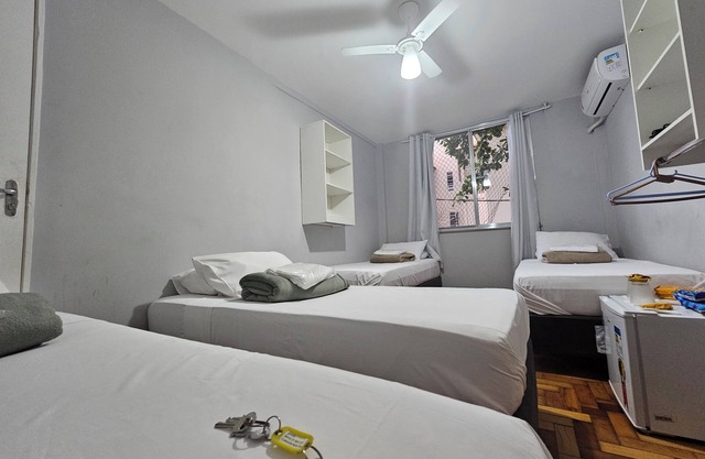 Quarto privativo em condomínio