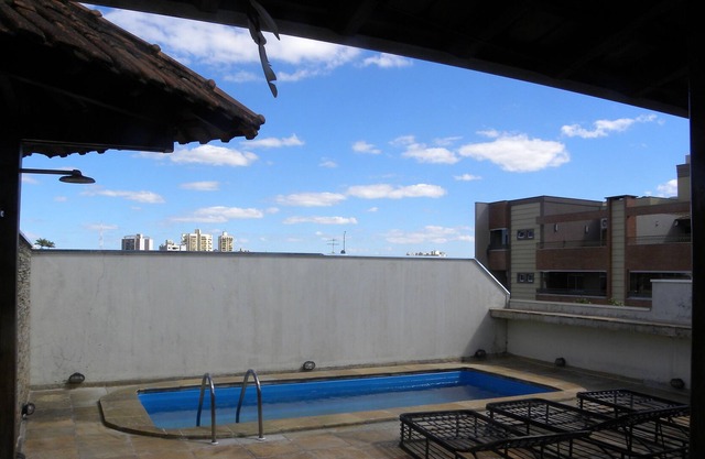 Quarto-Suite em residencia alto padrao.