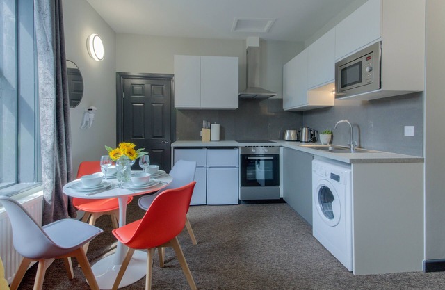 Quayside - Executive 2 Bed Apartment