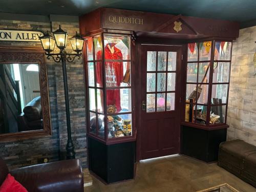 Quidditch Quarters Themed Property