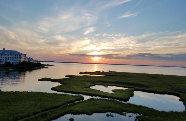 Quiet Bayside Ocean City Midtown Condo with great views and centrally located