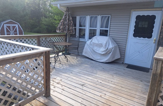 Quiet Country Cabin W/trails