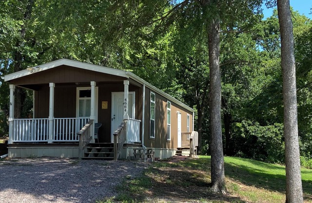 Quiet Cozy House. Near Alberta Creek Marina. Relax or just fish!