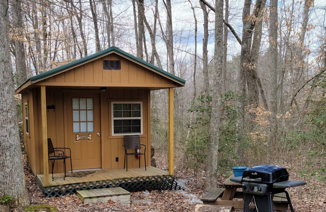Quiet Get-a-Way Cabin at The Retriever Retreat