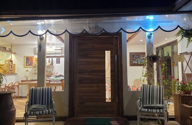 Quiet house in the mountains, pet friendly