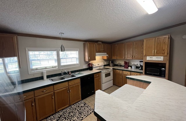 Quiet., Large home on 2 acre estate that can host large groups close to town.