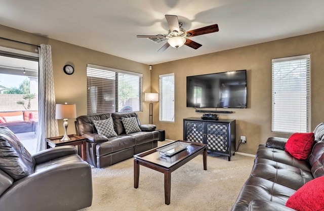 Quiet Phoenix Area Home w/ BBQ Patio & Pool Table!