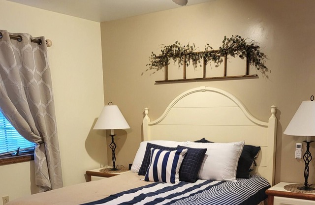 Quiet private studio suite 10 min to Cape May and Wildwood.