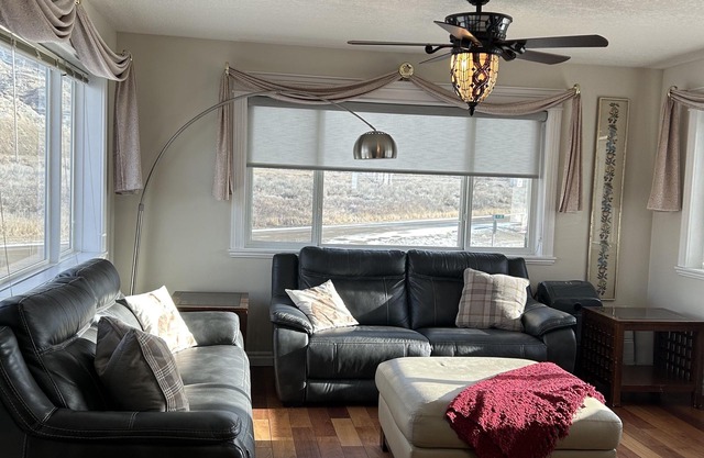 Quiet Serenity with a Spectacular View of Drumheller Valley