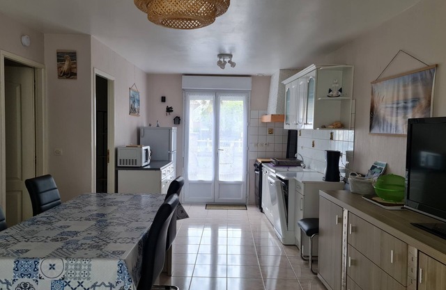 Quiet single-storey house in Quend, enclosed garden, parking, 2 bedrooms.