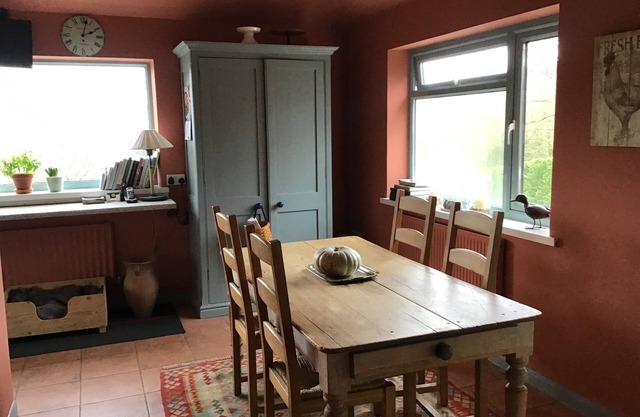 Quiet Somerset Country Home Great Location, Family and pet Friendly