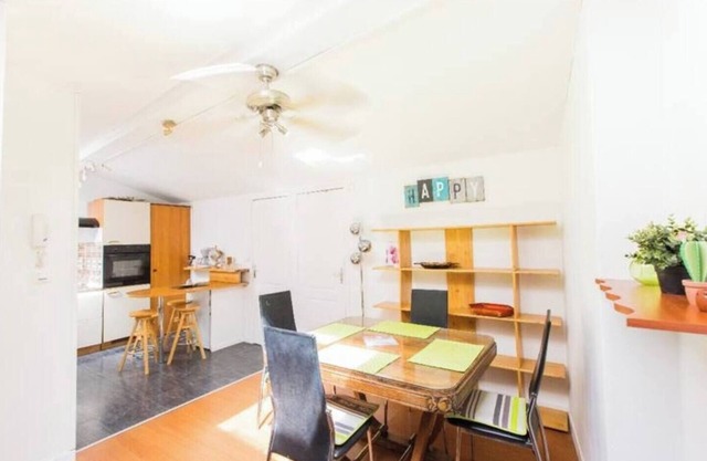 Quiet, spacious, central F3