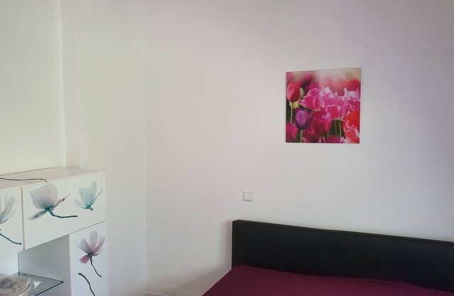 Quiet vacation apartment right next to Moers Castle Park