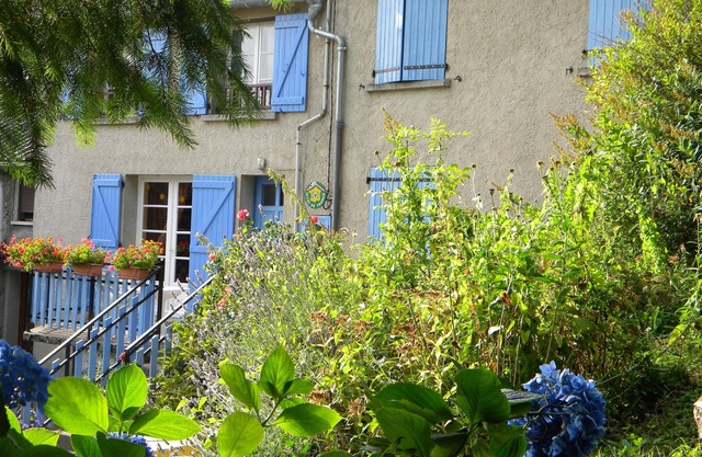 Quiet vacation rental in the middle mountains