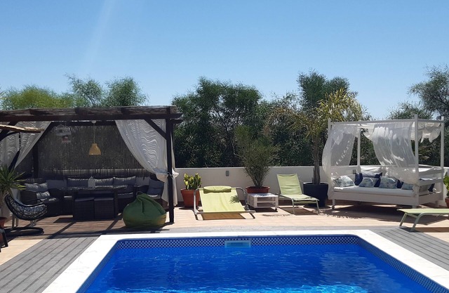 Quinta dos Migueis - Rustic Villa, private pool and close to Beaches and Golf