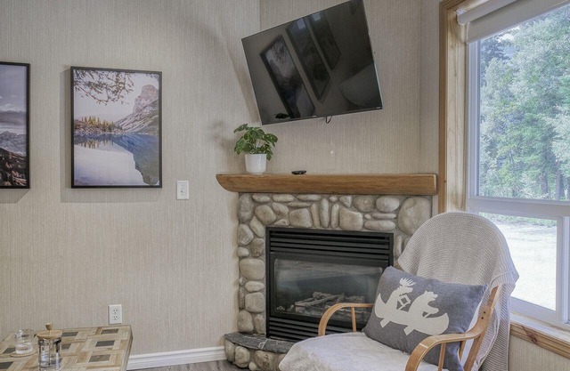 Quite Townhome w/2BR&2BATH- Rocky Mtn Getaway