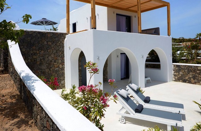 R 1473 Ammos with Bottle of Wine upon Arrival, Pool View & Soundproof Windows.