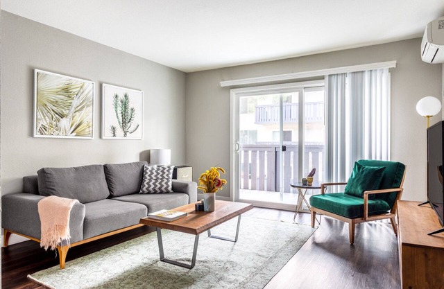 Rad Sunnyvale 1BR w/Gym, Pool, Courts, near Tech HQs, by Blueground