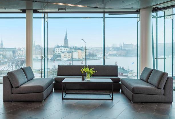 Radisson Blu Waterfront Hotel