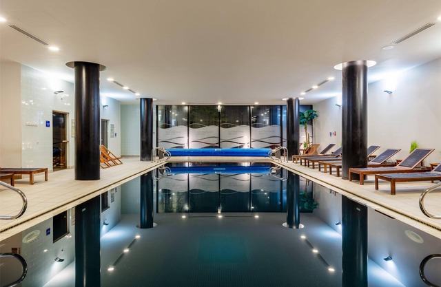 Radisson Hotel Manchester City Centre, A Verified Net Zero Hotel