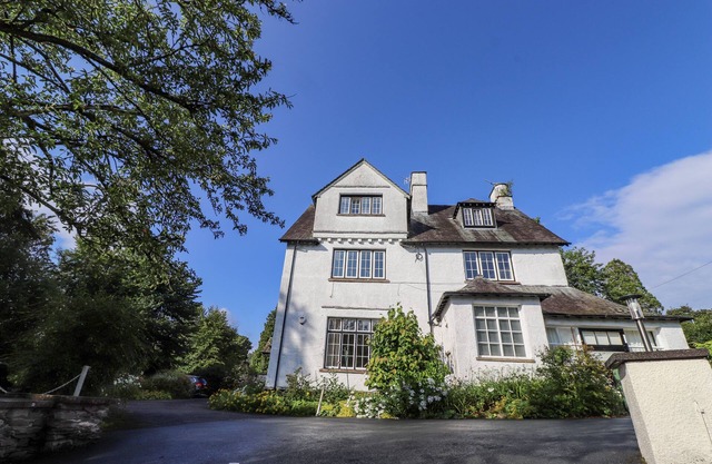 RAFFLEYS @ ENGADINE, luxury holiday cottage in Windermere