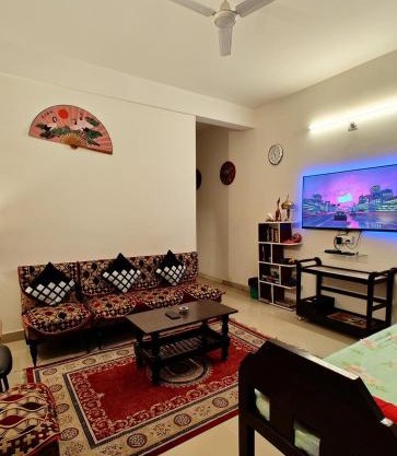 Raga Homestay - Urban Comfort- 2BHK Apartment
