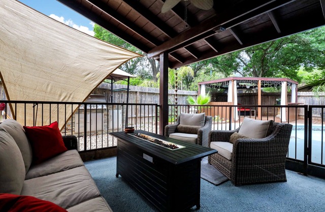 Rakuen - A Birdy Vacation Rental