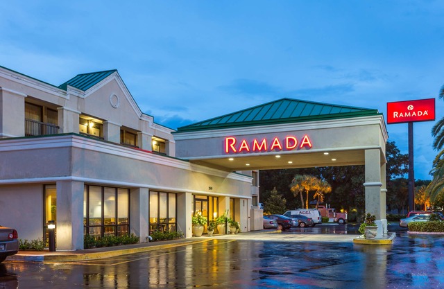 Ramada by Wyndham Altamonte Springs