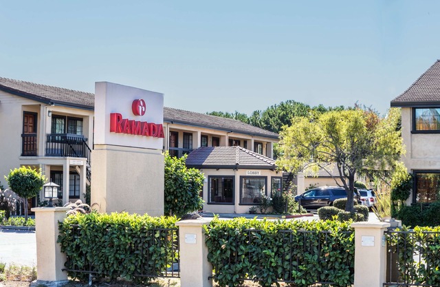 Ramada by Wyndham Mountain View