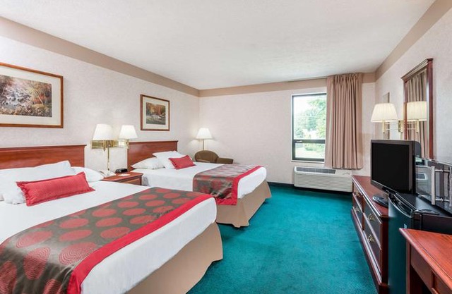 Ramada by Wyndham Strasburg Dover