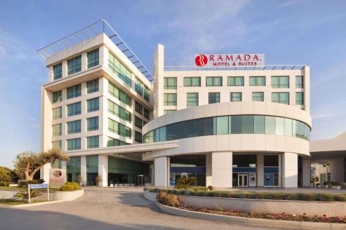 Ramada Hotel 