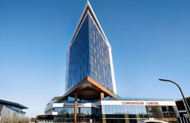 Ramada Plaza 