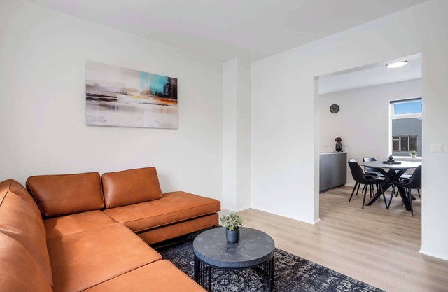 Ranargata - Central Three Bedrooms Apartment
