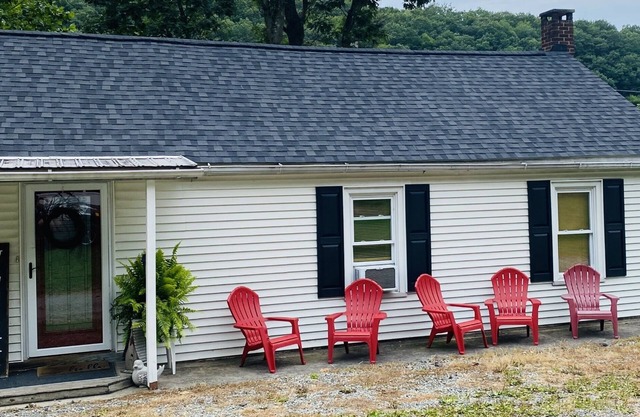 Ranch Style River Bungalow with Fireplace, River & 10 Acres