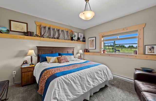 Ranchland Private Suite on 80 acre ranch, 15 min from Kamloops!