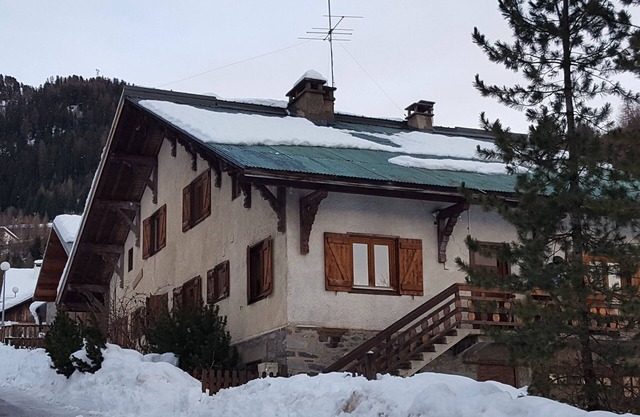 RARE CHALET LA PLAGNE aux PIEDS DES PISTES 12 persons